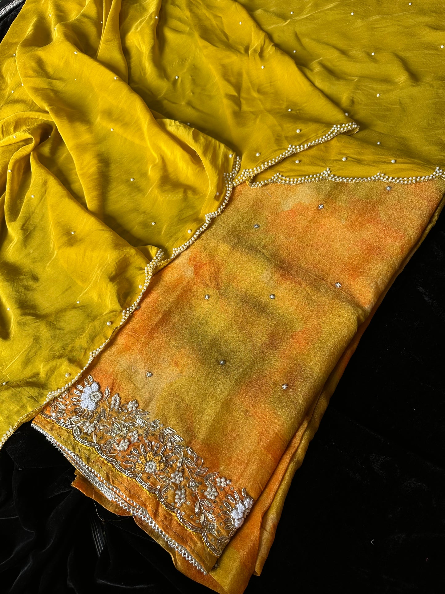 Butter-silk Marble effect Unstitched suit set