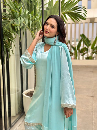 Falak Farshi Silk Set