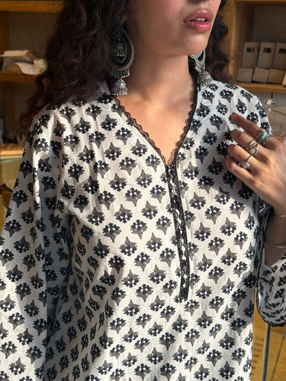 Black Boota Farshi set