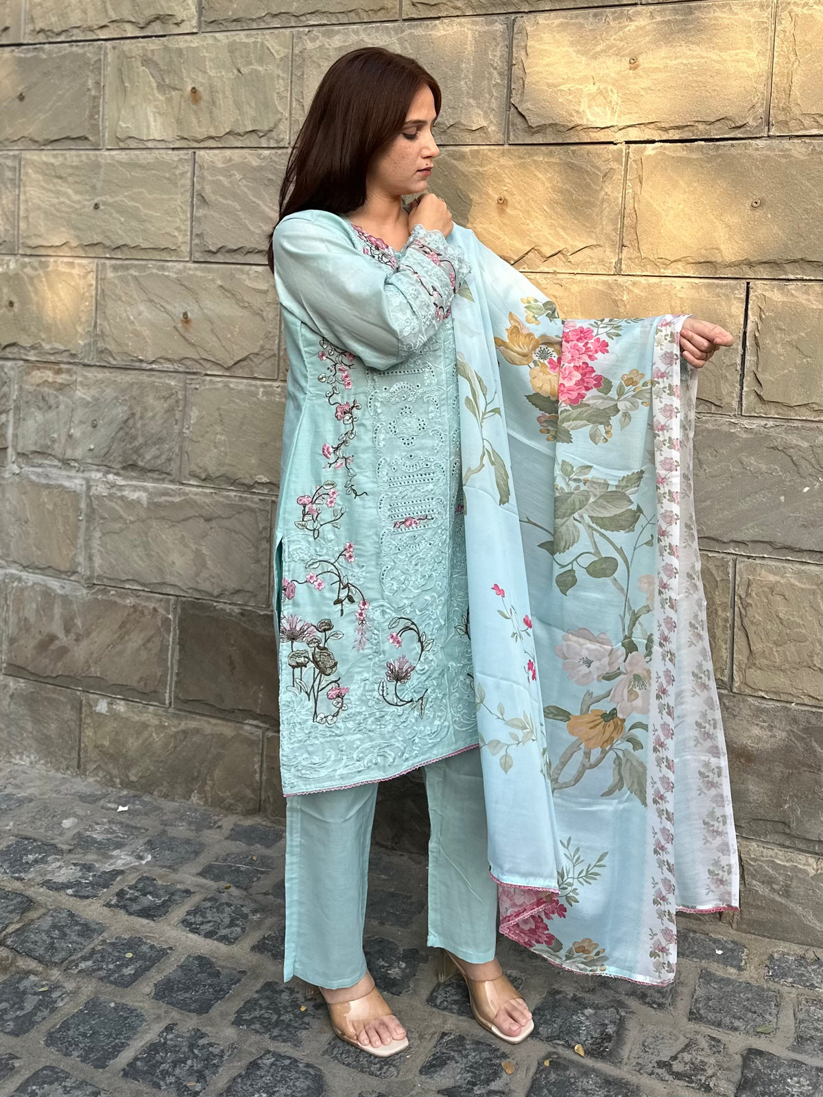 Zaryab Chikankari lawn suit
