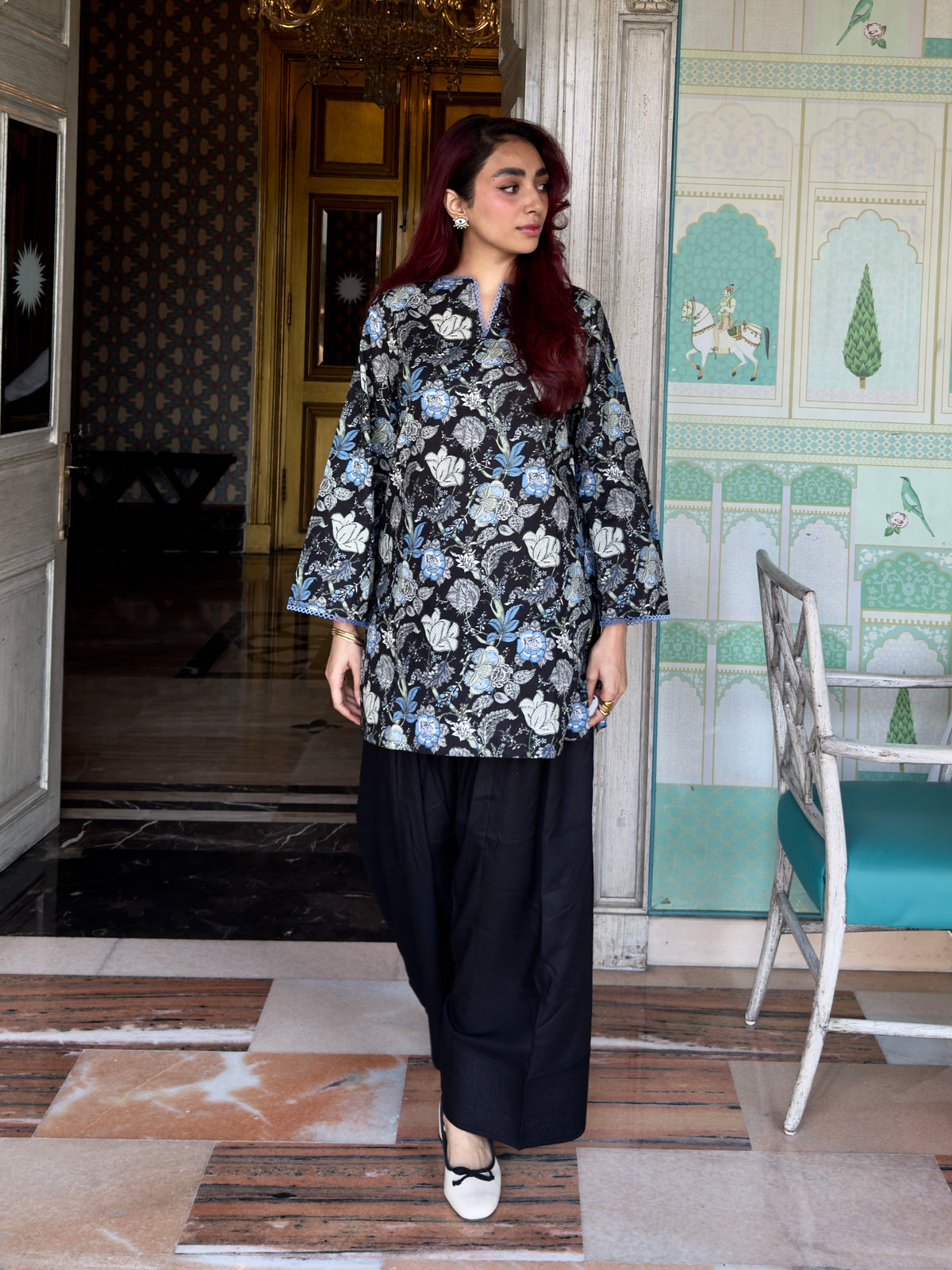 Gulruqh Farshi Set