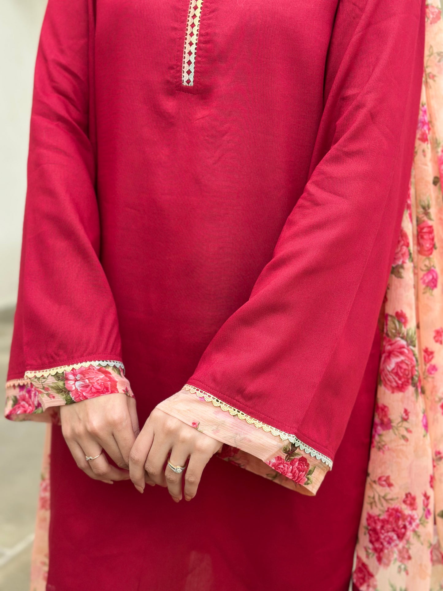 Suraiya Set