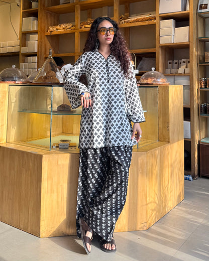 Black Boota Farshi set